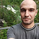 Максим, 33 года