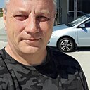 Ал, 52 года