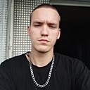 Лев, 18 лет