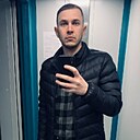 Мах, 27 лет