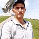Витя, 32 года