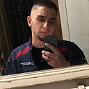 Максим, 23 года