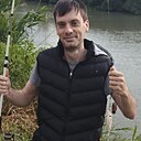 Денис, 33 года