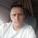 Роман, 33 года