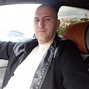 Риял, 34 года