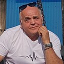 Валерий, 61 год