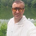 Денис, 34 года