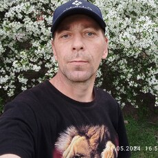 Фотография мужчины Валера, 39 лет из г. Усолье-Сибирское