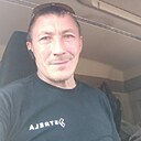 Олег, 47 лет