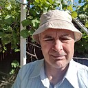 Михаил, 68 лет