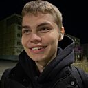 Максим, 23 года