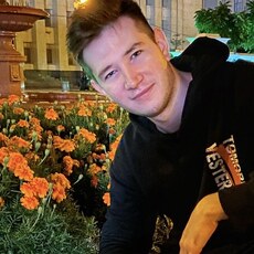 Фотография мужчины Олег, 26 лет из г. Хабаровск