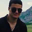 Нияз, 22 года