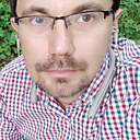 Artur, 44 года