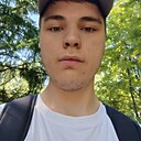 Артем, 22 года