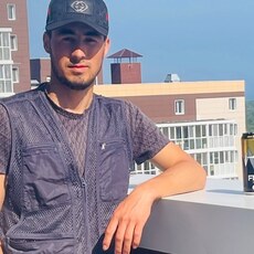 Фотография мужчины Sherzodbek, 23 года из г. Большой Камень