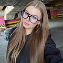 Вика, 22 года