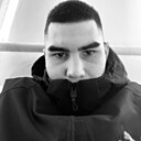 Дамир, 22 года