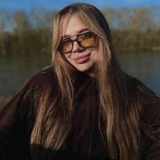 Фотография девушки Ивонна, 22 года из г. Канск