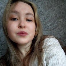 Фотография девушки Алина, 21 год из г. Киров