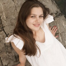 Фотография девушки Алина, 18 лет из г. Ялта