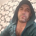 Hasan, 42 года