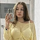 Ангелина, 22 года