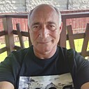 Роберт, 62 года