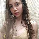 Полина, 23 года
