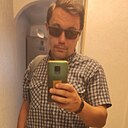 Artur, 44 года