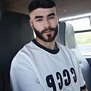 Али, 28 лет