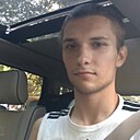 Максим, 32 года