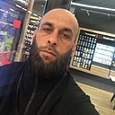 Шейхов, 39 лет