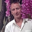 Юрий, 48 лет