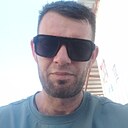 Олег, 33 года