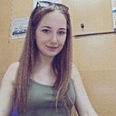 Дина, 25 лет