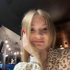 Фотография девушки Дарья, 18 лет из г. Абакан