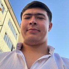 Фотография мужчины Muhammadaziz, 21 год из г. Москва