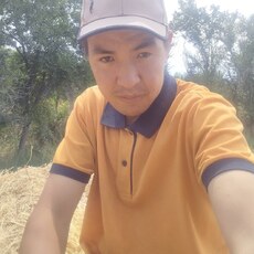 Фотография мужчины Ринат, 27 лет из г. Бишкек