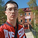 Ихласбек, 19 лет