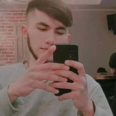 Фотография мужчины Oʻlmas, 22 года из г. Калининград