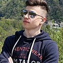 Вадим, 18 лет