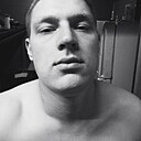 Максим, 22 года