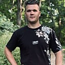 Loveee, 33 года
