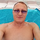Виктор, 44 года