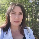 Li, 49 лет