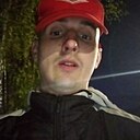 Толя, 24 года