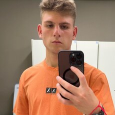 Фотография мужчины Ростислав, 21 год из г. Санкт-Петербург