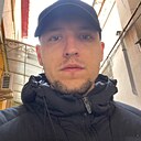 Yuriy, 31 год