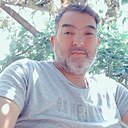 Али Каан, 48 лет